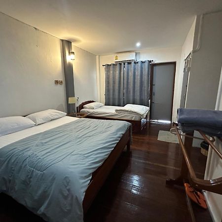 Thadan Guest House Ban Houayxay Exterior photo