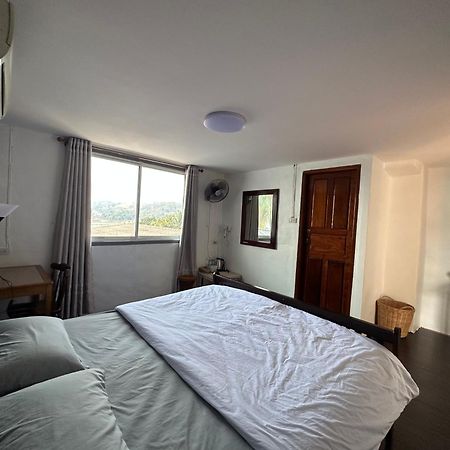 Thadan Guest House Ban Houayxay Exterior photo