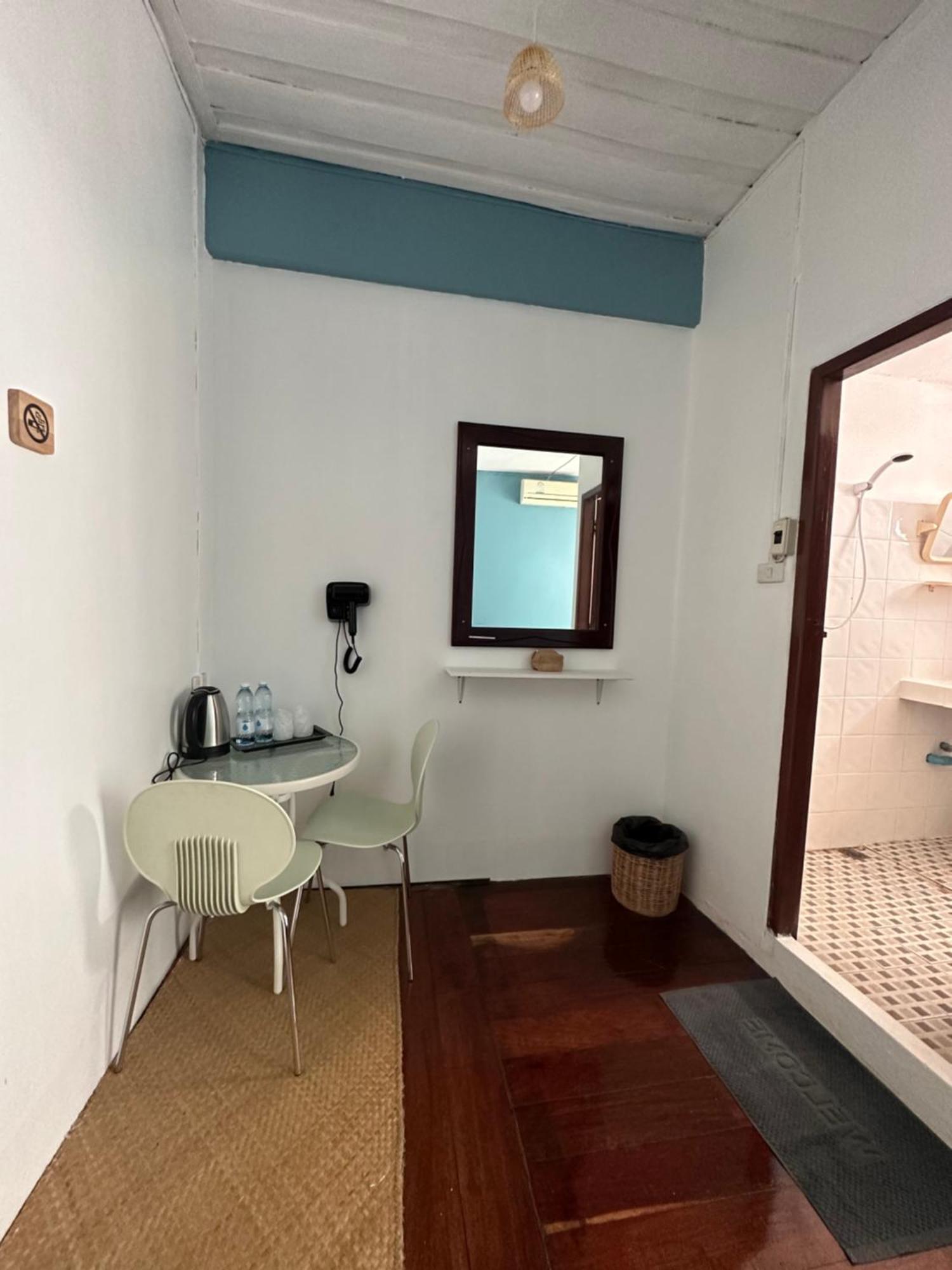 Thadan Guest House Ban Houayxay Exterior photo